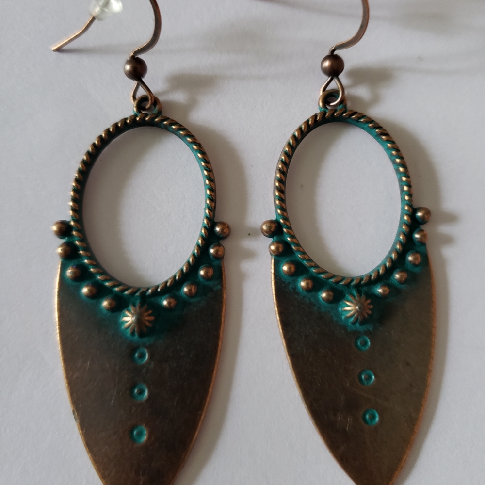 💢5/$10💢  Elegant Teal and Bronze Dangle Earrings